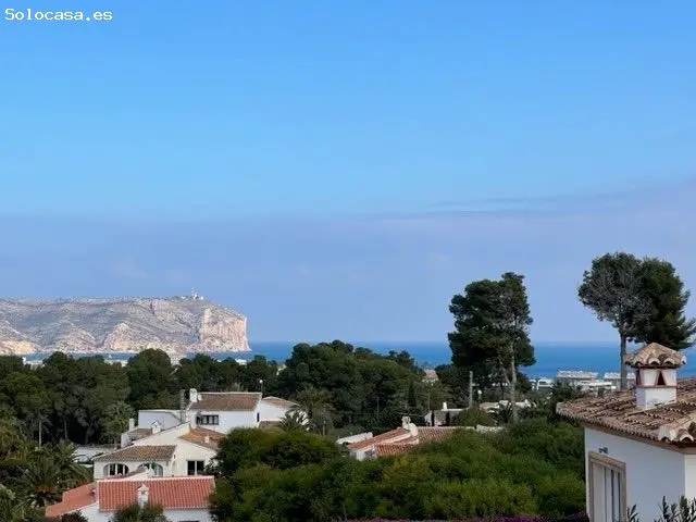 Chalet en Venta Jávea Alicante con Vistas Piscina y Jardín