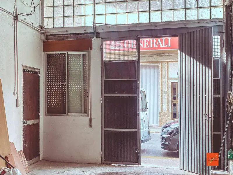 Almacén en Venta Amposta 125m2  Ideal Negocio o Almacenamiento
