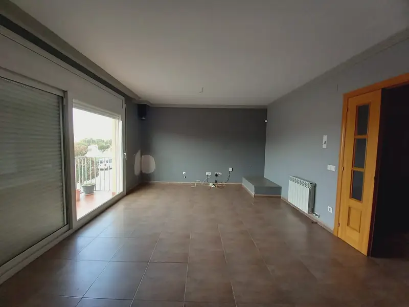 Casa en Venta Bellvei 4 Dormitorios 2 Baños Terraza Garaje