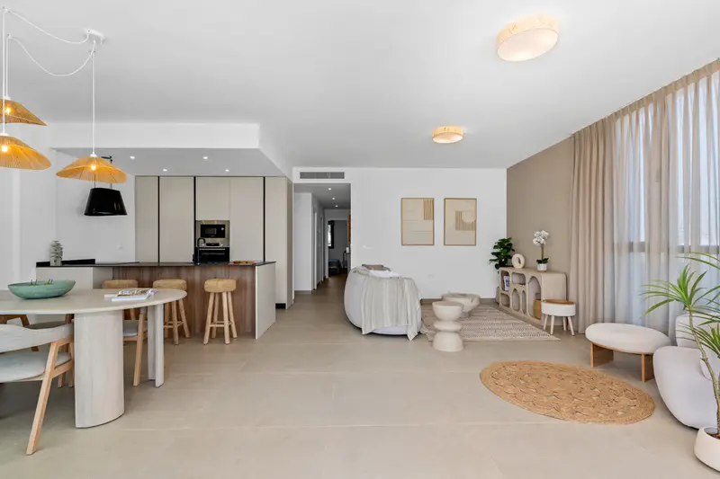 Apartamento 3 Dormitorios Mar de Cristal