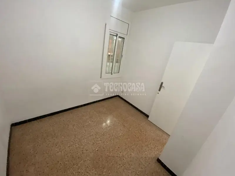 Piso en venta Gràcia 55m2 3 dormitorios cerca metro