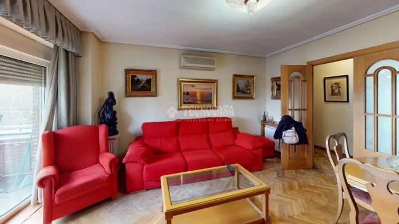Piso en Moratalaz Madrid 107m2 3 dormitorios 2 baños terraza trastero
