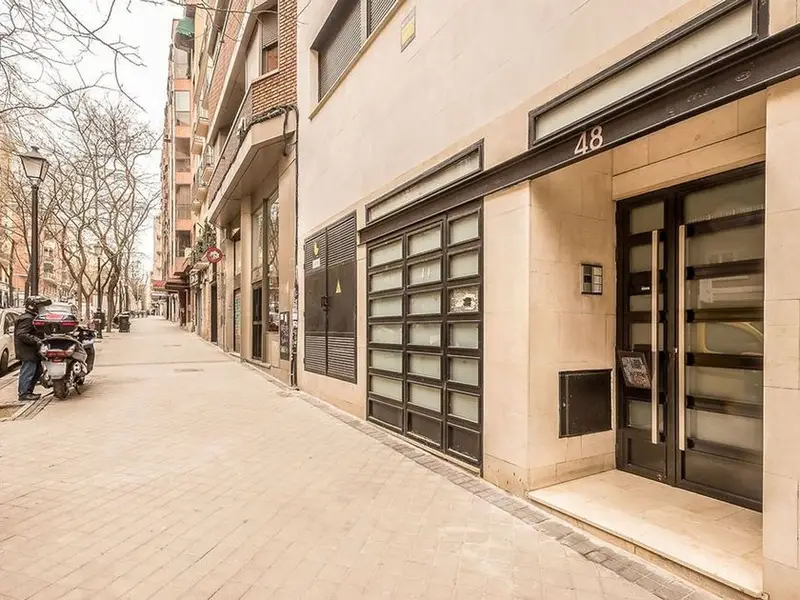 venta Local Comercial en Arapiles, Chamberí (3MADRID58145GALILEO)- Globaliza