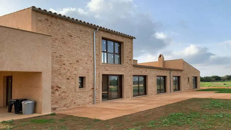 Casa Moderna con Piscina en Finca Rústica cerca de Santanyí