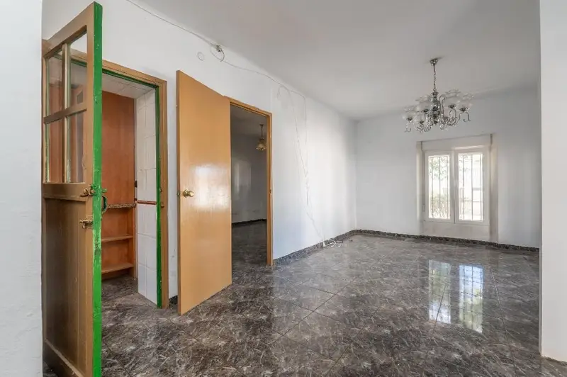 Casa 4 Dormitorios Albolote 107m2  Gran Patio Ideal Familias e Inversores