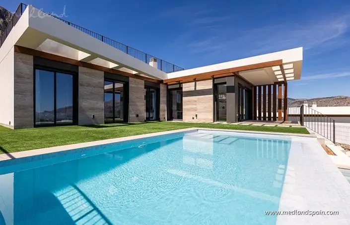 Villa en Venta Polop Costa Blanca 2 Dormitorios