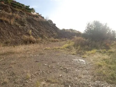 Terreno en Venta Sayalonga Vistas al Mar y Montanas