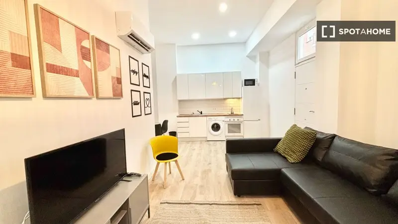 Estudio Amueblado San Diego Madrid