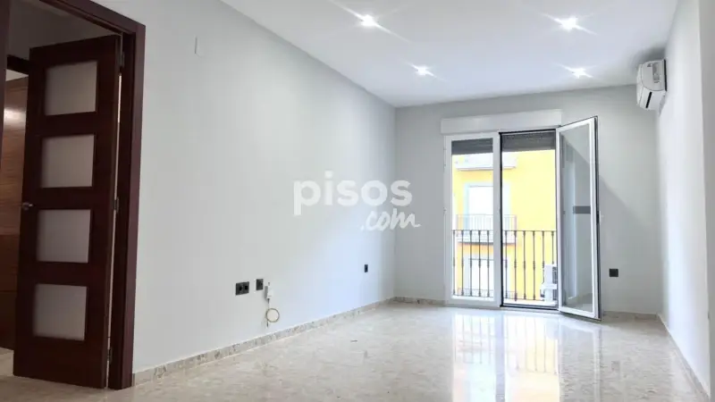 Piso en alquiler en Centro