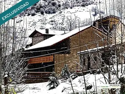Casa Rural con Apartamentos Turísticos en Caín de Valdeón