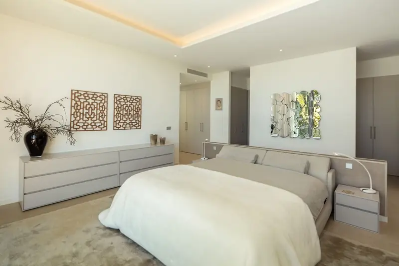 Chalet en Venta en Marbella Moderna Villa de Lujo