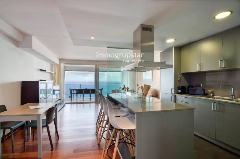 Atico Duplex en Playa de Aro con Piscina Privada y Vistas al Mar