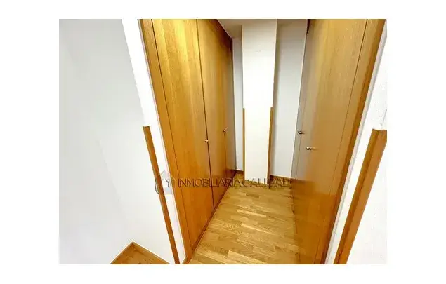 Alquiler Apartamento 2 Dormitorios 75m² Burgos