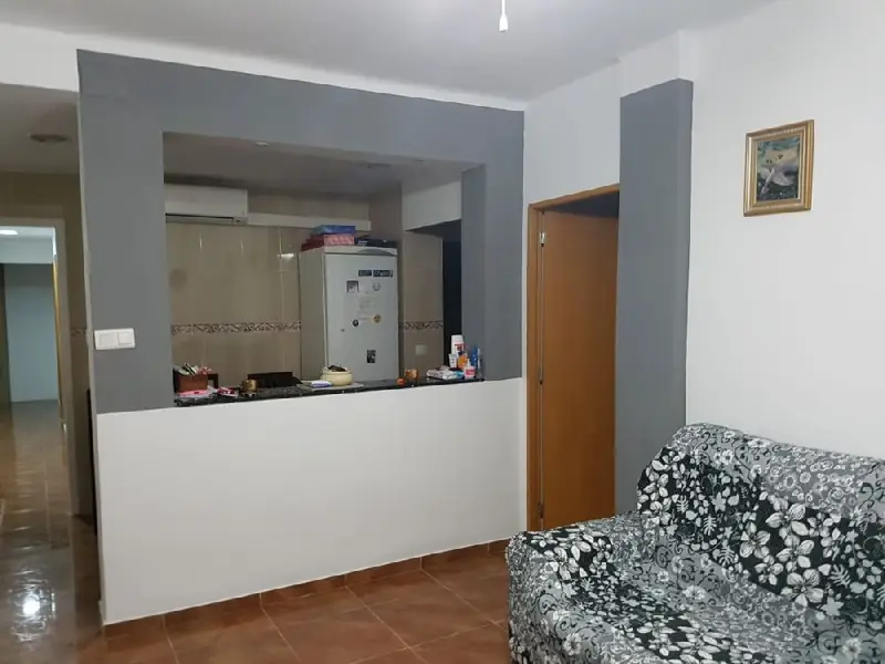 Venta Piso Reformado con Trastero en Roquetes