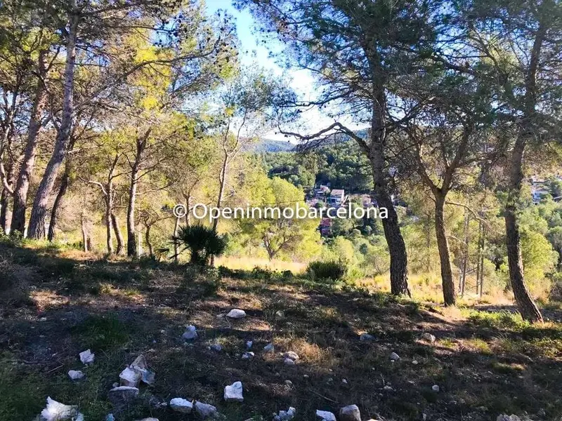 Parcela en Venta en Canyelles Barcelona