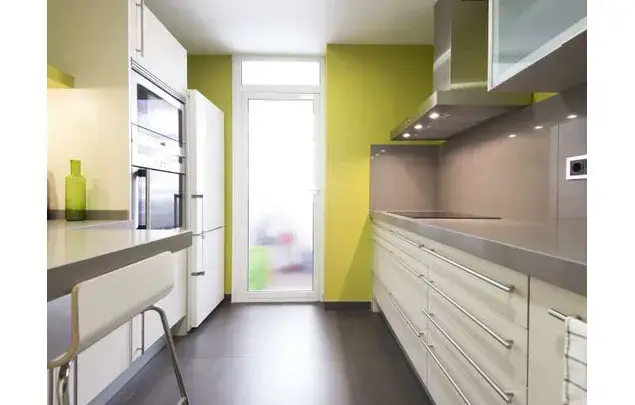 Alquiler Habitaciones Amuebladas 100m2 El Raval Barcelona