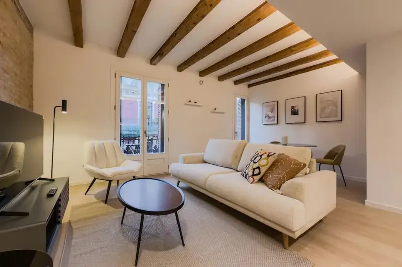 Apartamento en Alquiler Barcelona 2 Dormitorios Carrer Tapioles