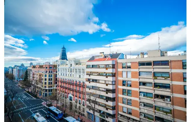 Habitacion 262m2 Madrid Alquiler Estancia Media Larga