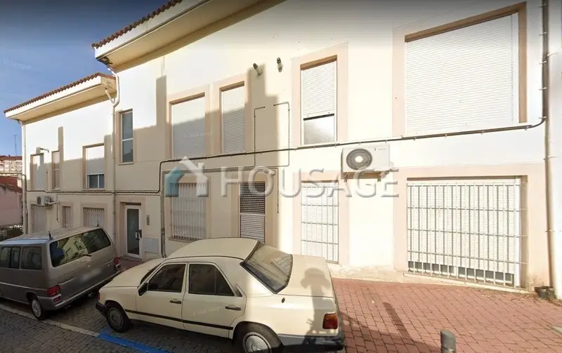 Piso a la venta en la calle MEMBRILLOS 7