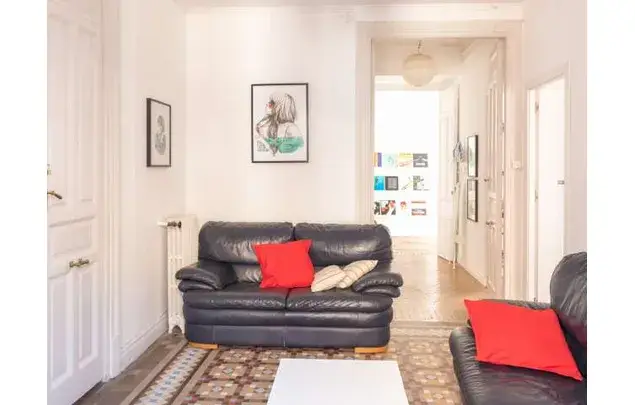 Alquiler Apartamento 220m2 12 habitaciones Madrid