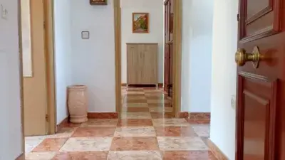 Piso en Venta en Centro 3 Habitaciones Trastero
