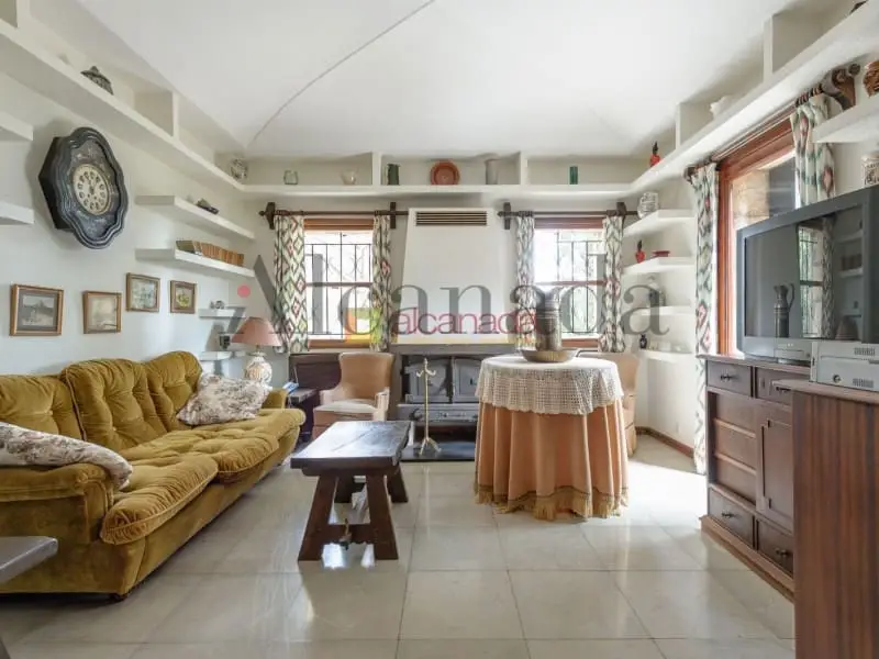 Chalet de Lujo en Mallorca con Piscina y Capilla