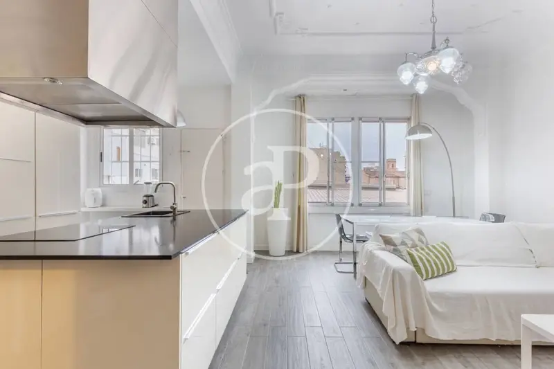 Apartamento en Venta en Arrancapins Valencia 5 Dormitorios Reformado