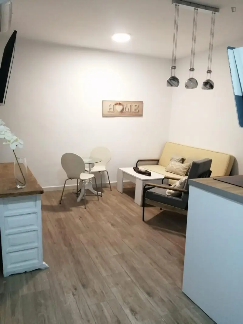 Apartamento 2 Dormitorios Camino de Ronda Campus Fuente Nueva