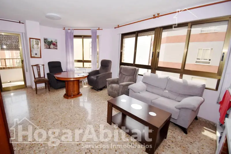 Piso en Venta en Norte Castellón 4 Dormitorios Garaje Trastero