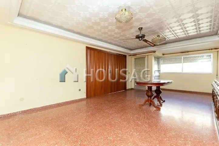 Piso en venta en Gandía 148m² 4 dormitorios 2 baños