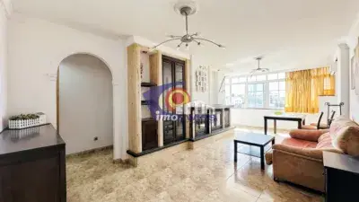 Piso en Venta en Rincon de la Victoria con Vistas al Mar