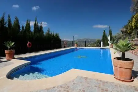 Casa Rural con Piscina cerca de Frigiliana