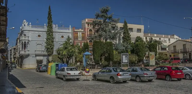 Local en Venta Alberic 139m2 Via Principal