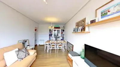 Piso en venta en Somo con vistas al embarcadero