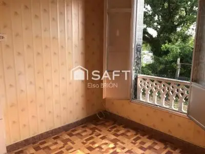 Casa Adosada con Huerta y Gran Potencial de Reforma