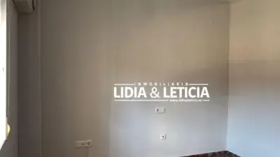 Casa en Venta Nueva Alcalá 3 Dormitorios Amplia y Cómoda