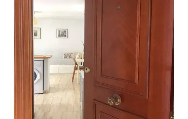 Estudio 32m2 Cadiz - Amueblado - Azotea Comunitaria