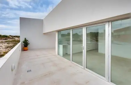 Apartamento Torrevieja 3 Dormitorios 2 Baños Solarium Privado