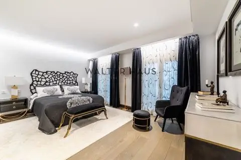Dúplex de Lujo en Jerónimos Madrid 220m2