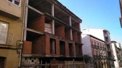 Piso en venta en Calle de la Ventilla, cerca de Calle del Mediodía