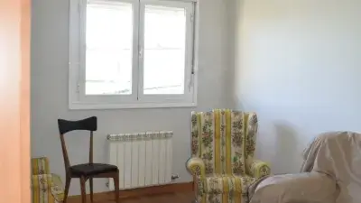 Apartamento en Alquiler Navatejera Cerca Hospitales