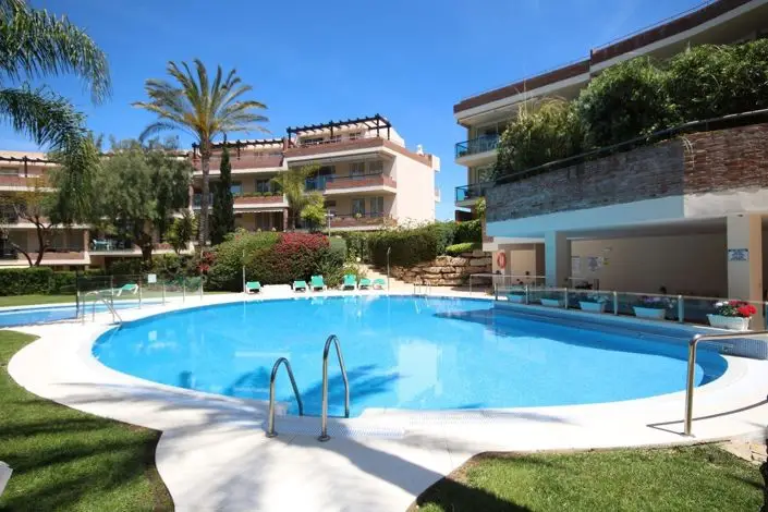 Apartamento 2 Dormitorios Lujo Miraflores Golf
