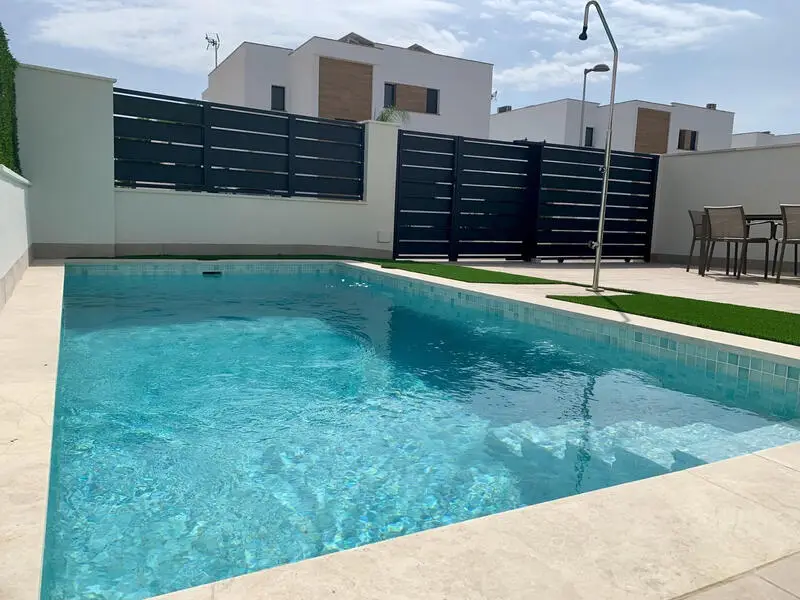 Villa en Roda Golf 3 dormitorios 3 baños piscina privada