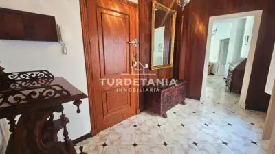 Piso en venta en Centro-Calzada