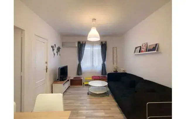 Apartamento Moderno para Estudiantes en Madrid cerca de Las Ventas