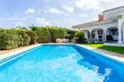 Villa de Lujo con 4 Dormitorios en Venta