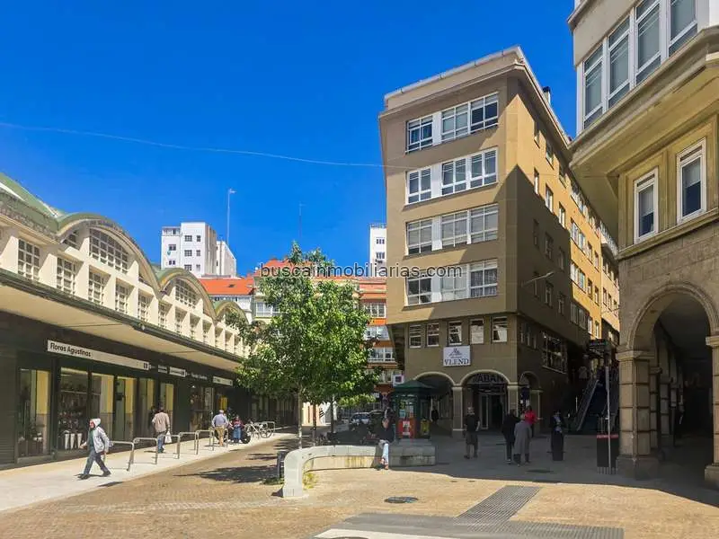 Piso en venta en el centro de A Coruña 4 dormitorios 2 baños