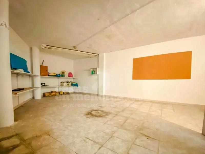 Garaje en Venta Ciutadella 32m2 Zona Cines Canal Salat