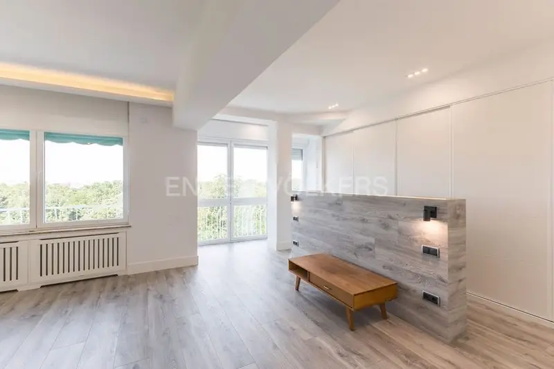 Apartamento en Alquiler Madrid 4 Dormitorios 3 Baños