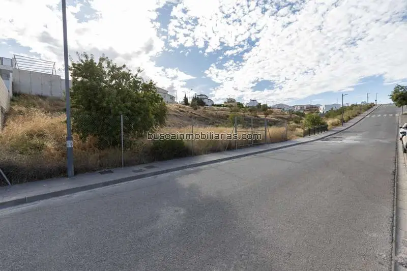 Parcela Urbana en Venta La Zubia 760m2 Edificable